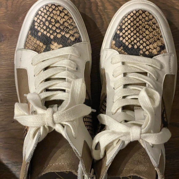 Matisse Toss Up High Top Sneaker - Picture 7 of 7